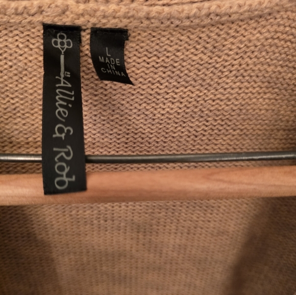 Women's Allie & Rob animal print deep pockets cardigan size Lg - Picture 7 of 9